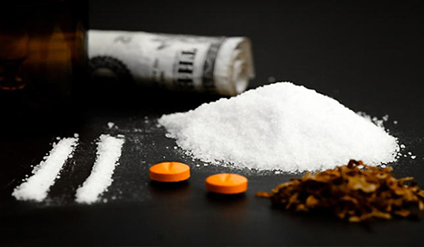 Cửa Hàng Ma Túy: Giao Hàng Ẩn Danh